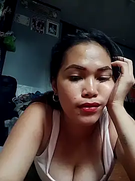 Snapshot of Lovely_aprilxx chatting on March 2026 05:35:02 AM Lovely aprilxx online show from March 2026 05:35:02 AM