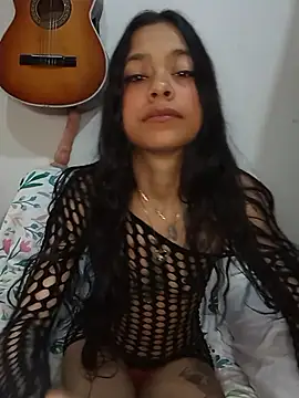 Snapshot of Emma_Everett chatting on December 2025 01:31:02 PM Emma Everett online show from December 2025 01:31:02 PM