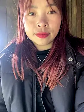 alissa-ww online show from December 2025 02:28:02 AM