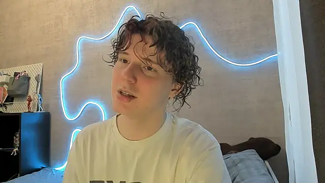 miya meow miku online show from February 2026 01:58:02 PM