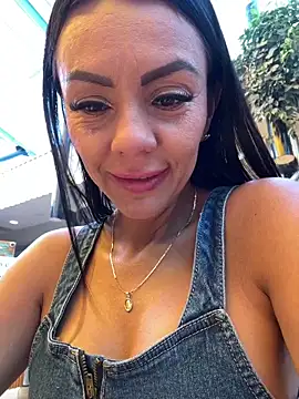 SofhiaTaylor online show from February 2026 07:53:02 PM