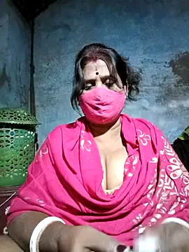 Snapshot of me-pari-hu chatting on December 2025 05:18:02 PM me-pari-hu online show from December 2025 05:18:02 PM