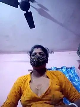 Snapshot of Sweet_rasmalai_khao chatting on December 2025 10:47:02 PM Sweet rasmalai khao online show from December 2025 10:47:02 PM