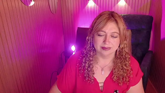 Snapshot of MilfArlet chatting on February 2026 01:56:02 PM MilfArlet online show from February 2026 01:56:02 PM