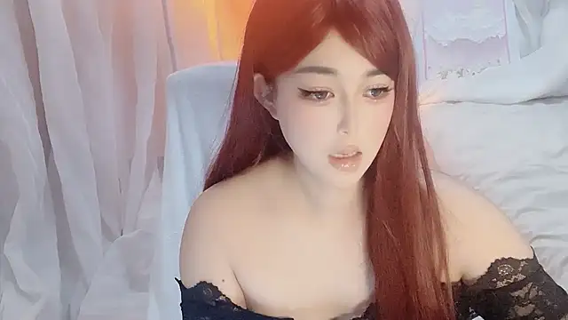 EmmaLower online show from December 2025 05:46:01 AM