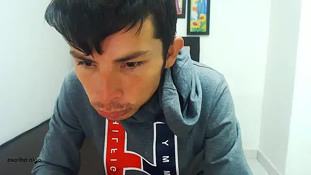 Snapshot of albeirothh chatting on December 2025 04:58:01 PM albeirothh online show from December 2025 04:58:01 PM