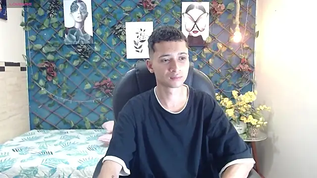 LucassSmith11 online show from May 2026 08:25:01 PM