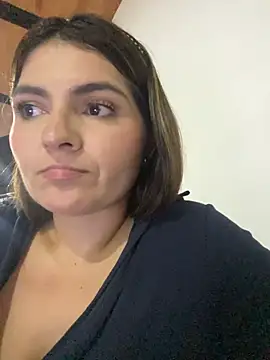 RosaliaVicky online show from January 2026 02:25:01 AM