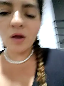 RosaliaVicky online show from February 2026 02:27:02 AM