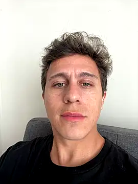 Snapshot of Emanueldickarg chatting on November 2025 09:52:01 PM Emanueldickarg online show from November 2025 09:52:01 PM