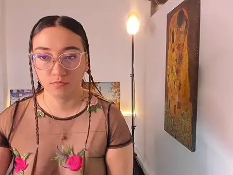 Snapshot of SwettieSammy chatting on December 2025 12:43:02 PM SwettieSammy online show from December 2025 12:43:02 PM