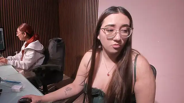 SwettieSammy online show from April 2026 01:13:01 PM
