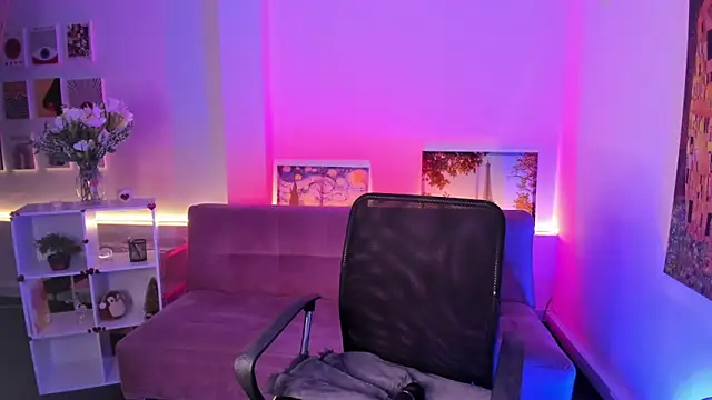 SwettieSammy online show from May 2026 02:45:01 PM