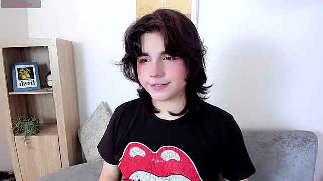 daniellesins2 online show from December 2025 08:58:01 PM