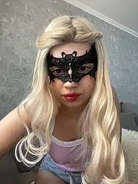 Snapshot of s4rah chatting on March 2026 11:13:01 AM s4rah online show from March 2026 11:13:01 AM