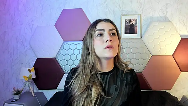 AriaRous online show from April 2026 03:13:01 PM