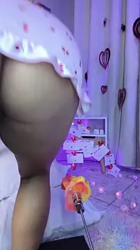 Snapshot of BonnieRitz chatting on February 2026 08:57:02 AM BonnieRitz online show from February 2026 08:57:02 AM