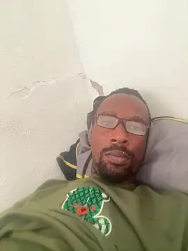 Snapshot of solokweku chatting on December 2025 02:00:02 PM solokweku online show from December 2025 02:00:02 PM