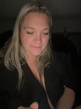 BustyGoddess6969 online show from December 2025 03:56:01 AM