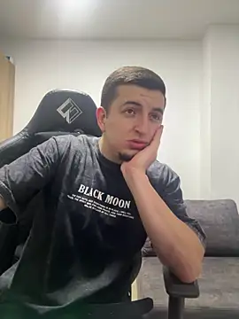 Liam jones10 online show from February 2026 05:28:02 AM