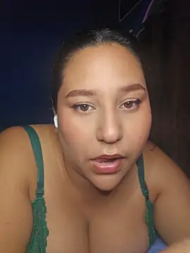 Snapshot of Kittysweet2001 chatting on April 2026 11:46:02 PM Kittysweet2001 online show from April 2026 11:46:02 PM