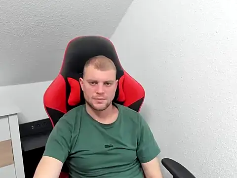 Snapshot of ladny92 chatting on February 2026 05:31:01 PM ladny92 online show from February 2026 05:31:01 PM