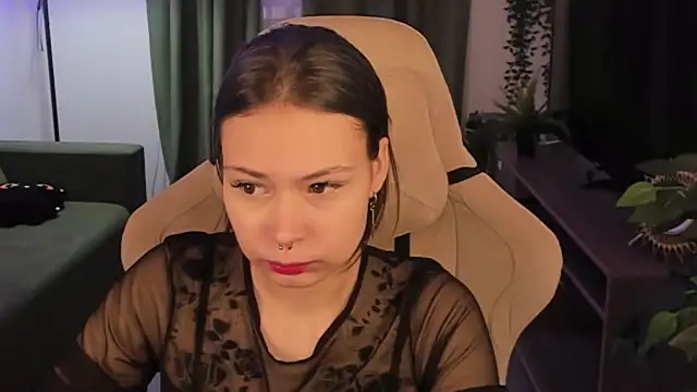 ReikoAckerman online show from December 2025 05:44:02 AM