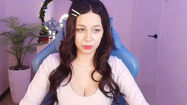 Snapshot of _K1sa_ chatting on December 2025 08:41:02 AM K1sa online show from December 2025 08:41:02 AM