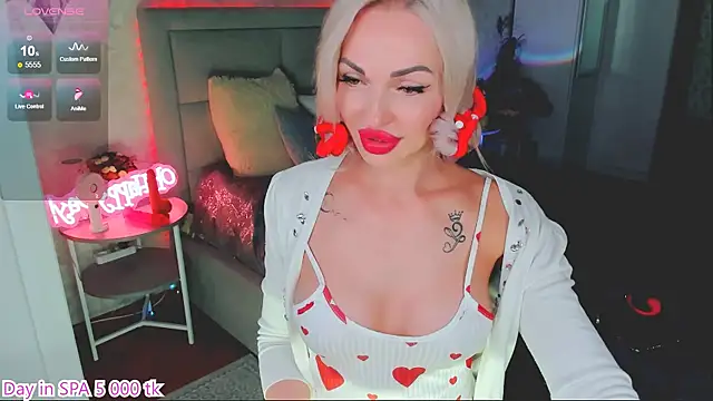 Lola Bombita online show from May 2026 12:35:02 PM