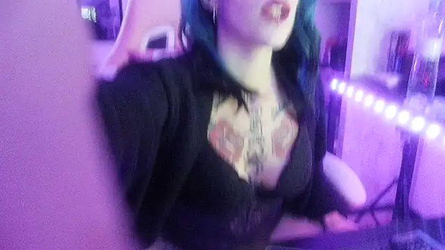 Snapshot of blackrose1997 chatting on May 2026 10:53:02 AM blackrose1997 online show from May 2026 10:53:02 AM