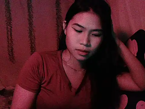 Snapshot of Allysonxx05 chatting on December 2025 01:16:02 PM Allysonxx05 online show from December 2025 01:16:02 PM