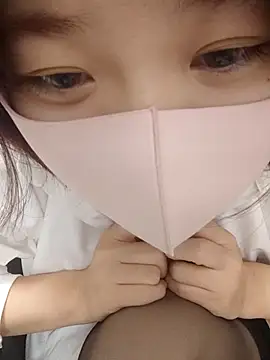 Snapshot of miniiceyya chatting on February 2026 03:10:01 PM miniiceyya online show from February 2026 03:10:01 PM