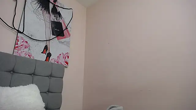 Keila x  online show from February 2026 08:24:02 PM