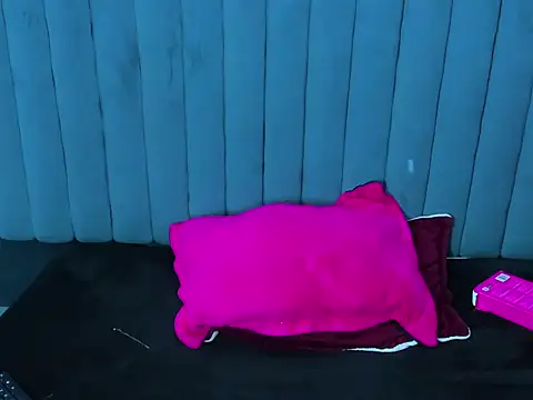 ScarlethJonz online show from March 2026 02:33:02 PM