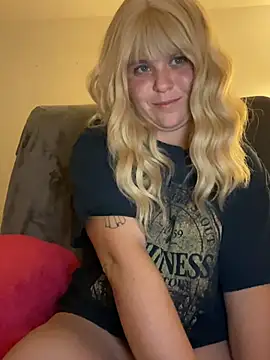 WattledFourth online show from December 2025 01:00:02 AM