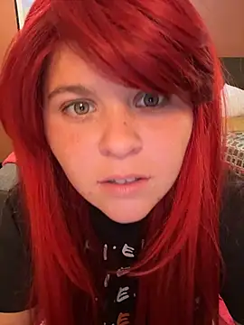 WattledFourth online show from December 2025 02:45:02 PM