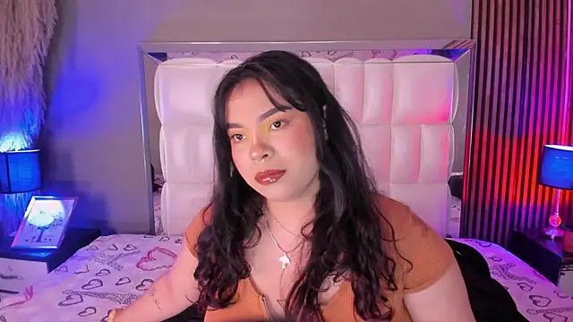 xCharlotte 20 online show from March 2026 08:34:02 PM