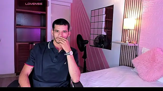 Snapshot of dear_lover1 chatting on December 2025 11:30:02 AM dear lover1 online show from December 2025 11:30:02 AM