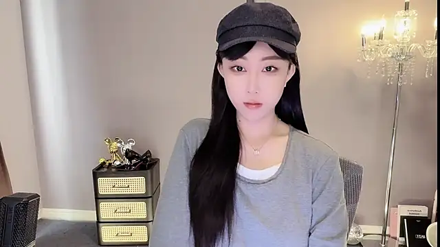 Miahave online show from December 2025 01:44:02 AM