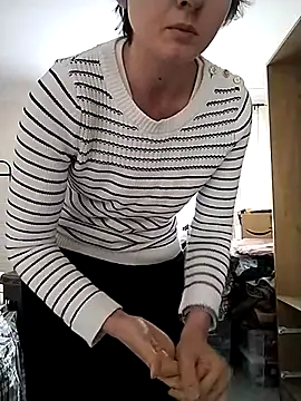 Snapshot of Amy01112 chatting on May 2026 02:45:01 PM Amy01112 online show from May 2026 02:45:01 PM