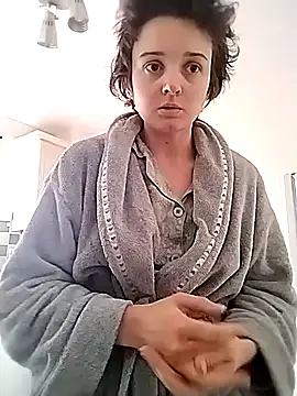 Snapshot of Amy01112 chatting on May 2026 04:14:02 PM Amy01112 online show from May 2026 04:14:02 PM