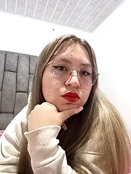 Snapshot of Megan_Lopez chatting on December 2025 12:19:01 AM Megan Lopez online show from December 2025 12:19:01 AM