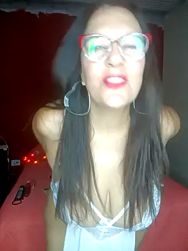 Perradulcee online show from February 2026 12:09:01 AM