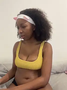 BellaRosex x online show from March 2026 02:45:03 PM