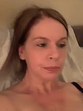 CherryCe online show from February 2026 10:59:01 PM