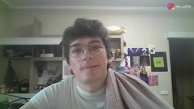 leo cutie online show from May 2026 06:40:02 AM