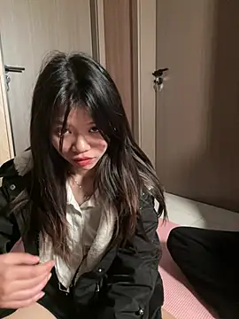 Snapshot of xinxin988179 chatting on March 2026 05:22:02 AM xinxin988179 online show from March 2026 05:22:02 AM