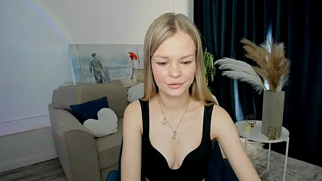 MidnighteAura online show from June 2026 11:23:02 AM