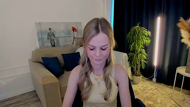 MidnighteAura online show from June 2026 11:34:01 AM