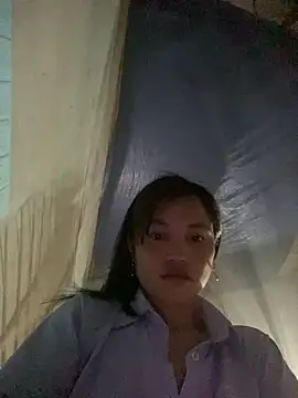 Lilik2 online show from May 2026 08:17:02 PM
